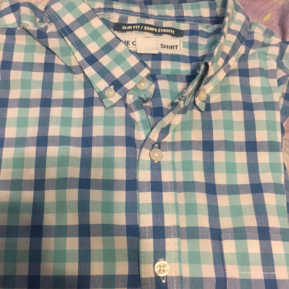 Nice fitted dress shirt